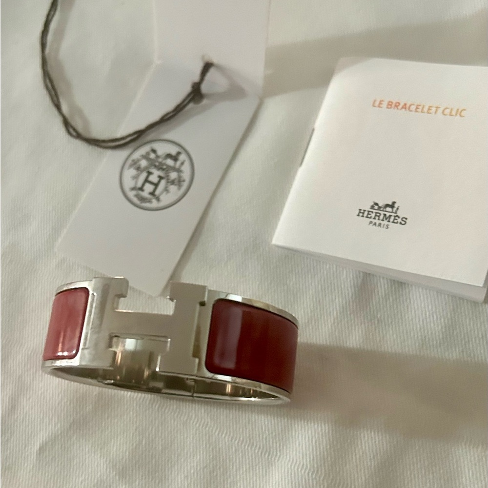Hermès Clic H Bangle Bracelet Red/Silver